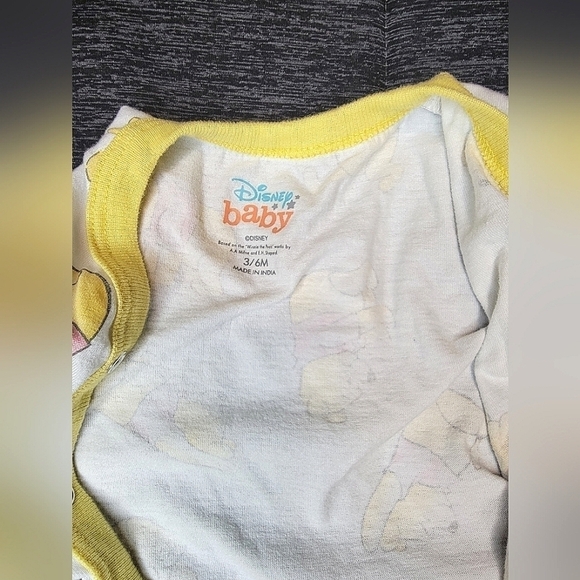 Disney Baby Winnie The Pooh Snap Close Sleeper, Size 3-6 Months - Picture 2 of 2